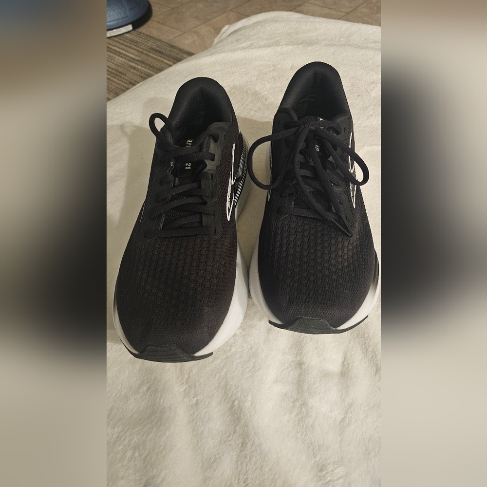 Ladies Brooks GLYCERIN GTS